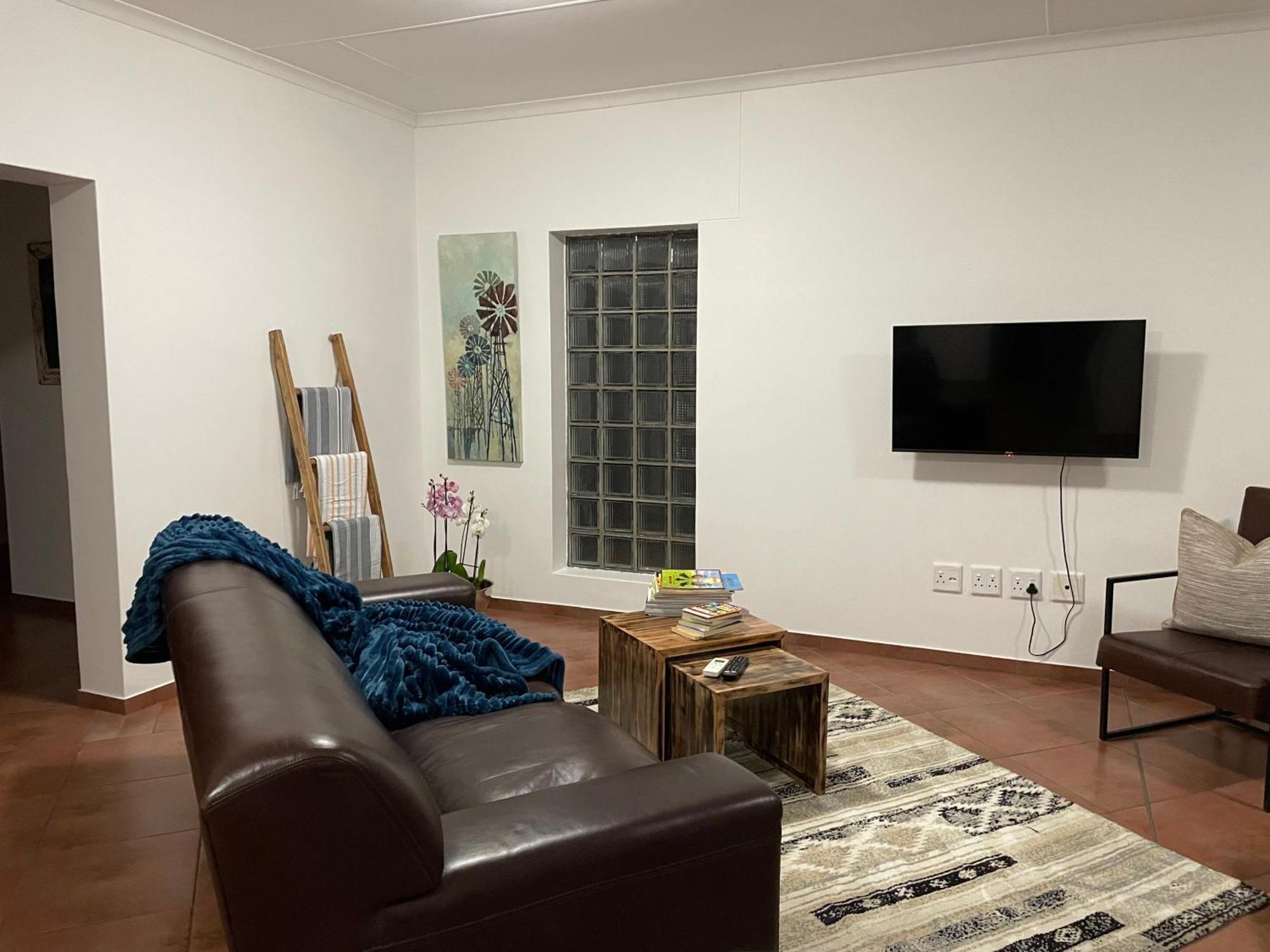 City Comfort Self Catering Βίντχουκ Εξωτερικό φωτογραφία